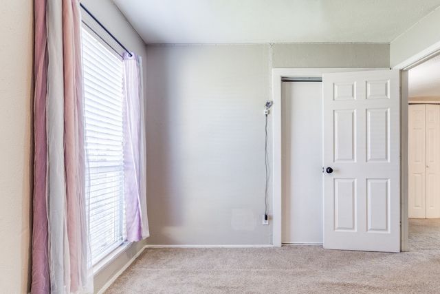 2308 Foxglen Court, Fort Worth, TX 76131
