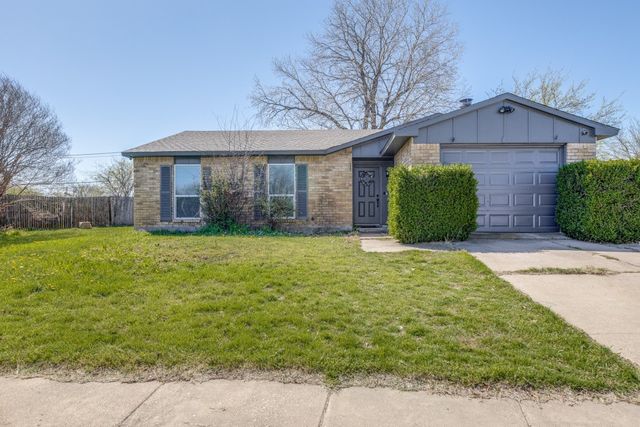 2308 Foxglen Court, Fort Worth, TX 76131