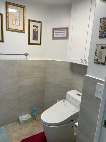 800 SW 142nd 401n, Pembroke Pines, FL 33027