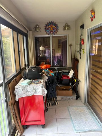 800 SW 142nd 401n, Pembroke Pines, FL 33027