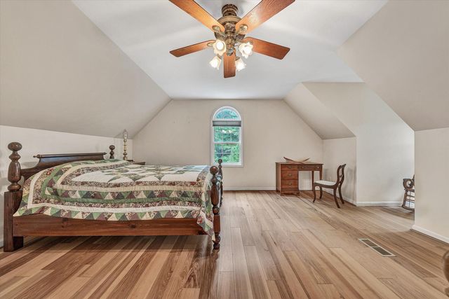 2932 Dickerson Mill RD, Bedford, VA 24523