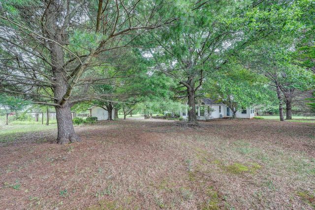 2932 Dickerson Mill RD, Bedford, VA 24523