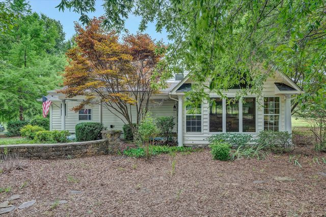2932 Dickerson Mill RD, Bedford, VA 24523