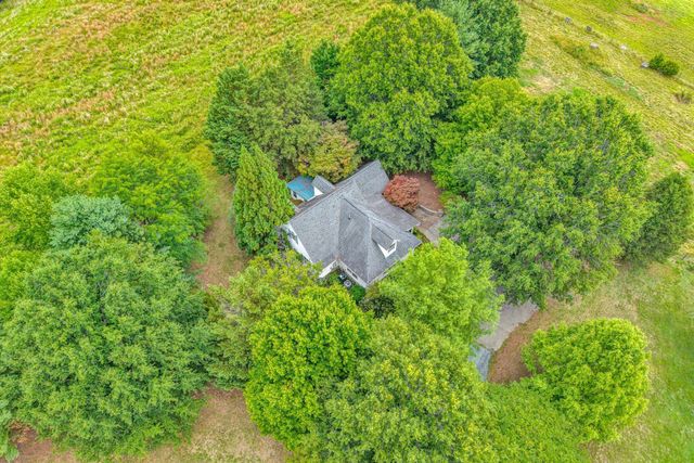 2932 Dickerson Mill RD, Bedford, VA 24523