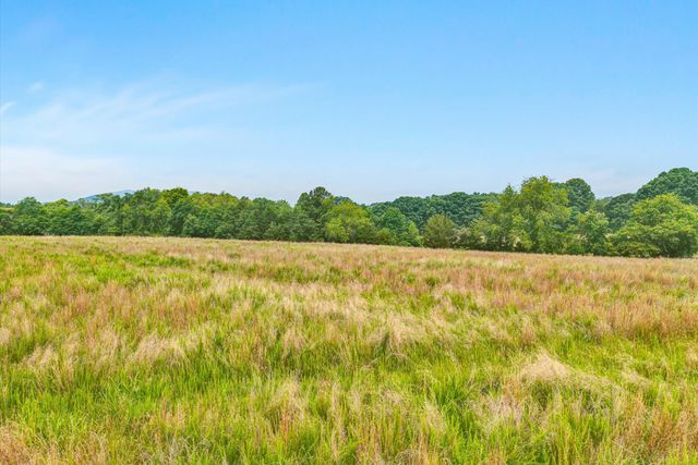 2932 Dickerson Mill RD, Bedford, VA 24523