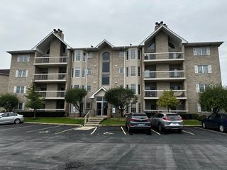 7751 Bristol Park Drive 4NW, Tinley Park, IL 60477
