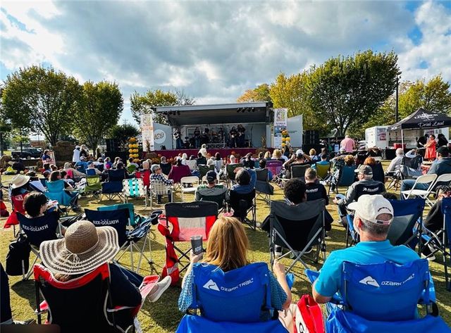 3041 Cadbury Trail, Snellville, GA 30039