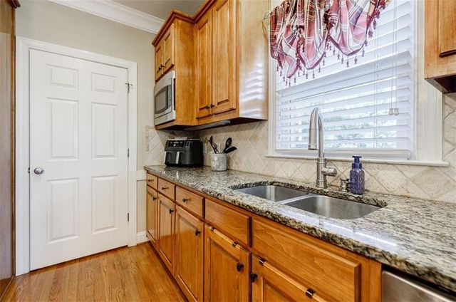 3041 Cadbury Trail, Snellville, GA 30039