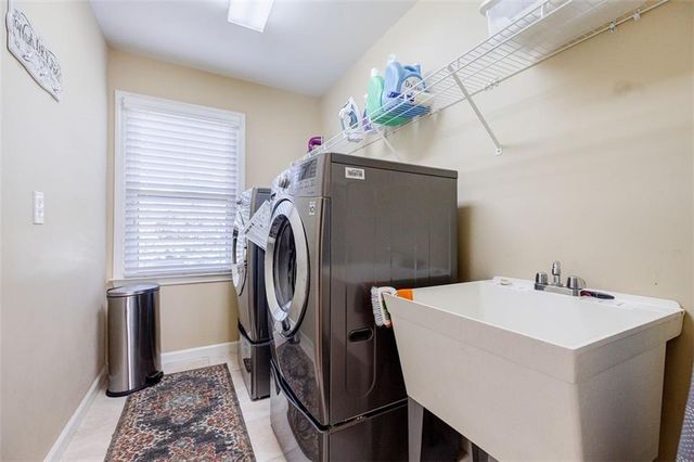 3041 Cadbury Trail, Snellville, GA 30039