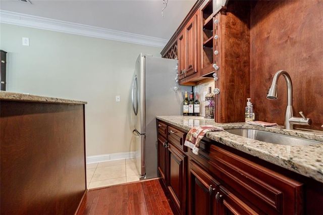 3041 Cadbury Trail, Snellville, GA 30039