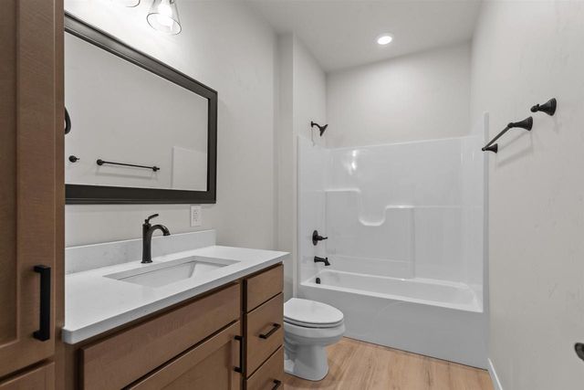 N9220 HOMESTEAD LANE, Appleton, WI 54915