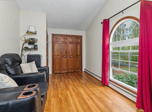 29 Old Sawmill Road, Bedford, NH 03110