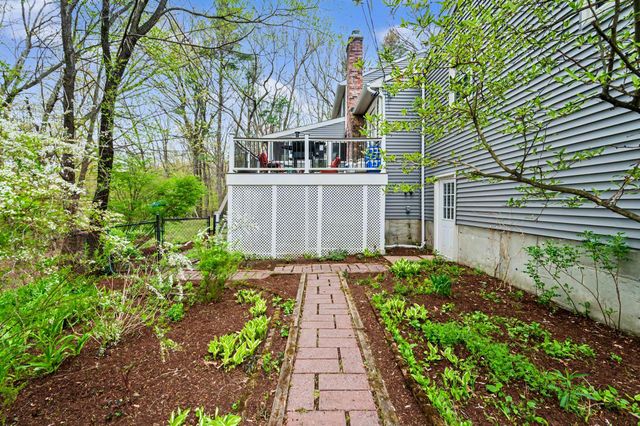 29 Old Sawmill Road, Bedford, NH 03110