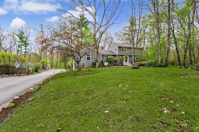 29 Old Sawmill Road, Bedford, NH 03110