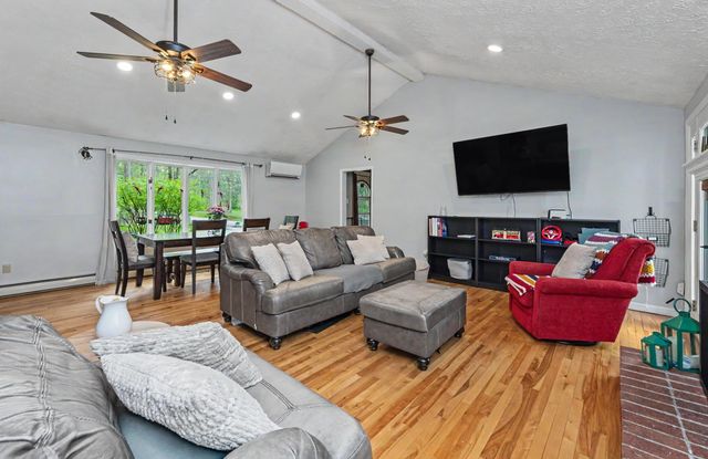 29 Old Sawmill Road, Bedford, NH 03110
