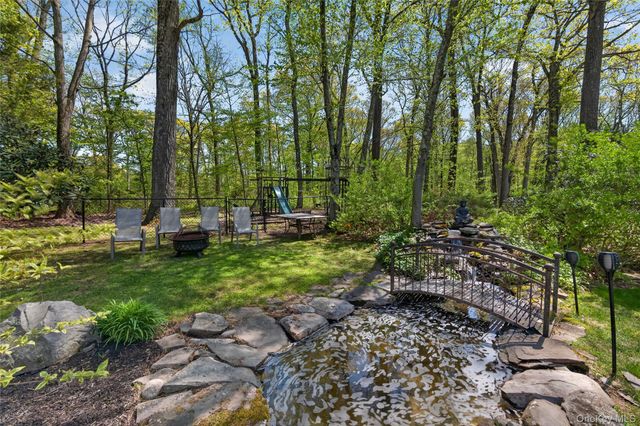 4 Innsbruck Boulevard, Hopewell Junction, NY 12533