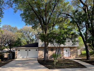 3650 Mapleton St, San Antonio, TX 78230