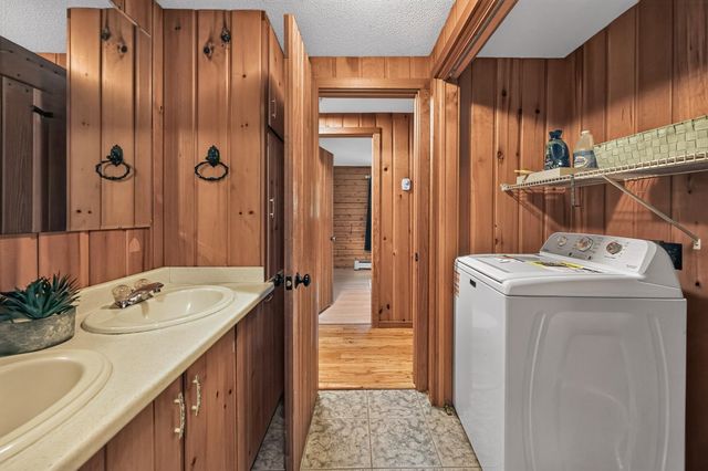 427 Cross Road, Goshen, NH 03752