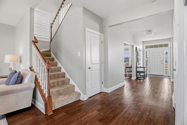 3915 Founders Path, Chaska, MN 55318