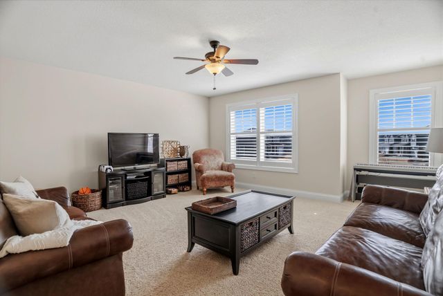 3915 Founders Path, Chaska, MN 55318