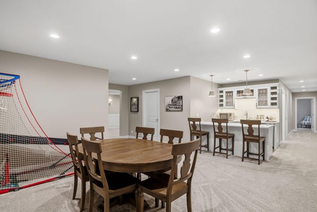 3915 Founders Path, Chaska, MN 55318