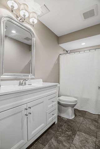 3915 Founders Path, Chaska, MN 55318