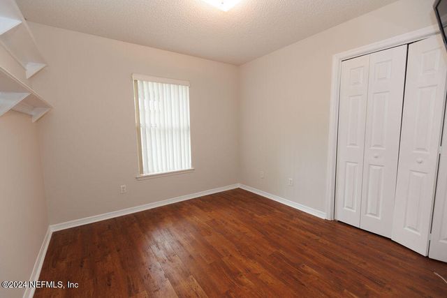 3141 PADDLE BOAT Lane, Jacksonville, FL 32223