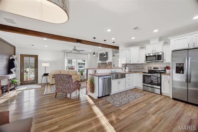 23921 NEVADA Drive, Lebanon, MO 65536