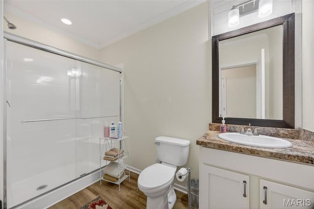 23921 NEVADA Drive, Lebanon, MO 65536