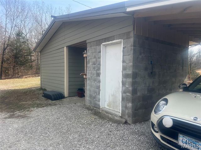 23921 NEVADA Drive, Lebanon, MO 65536