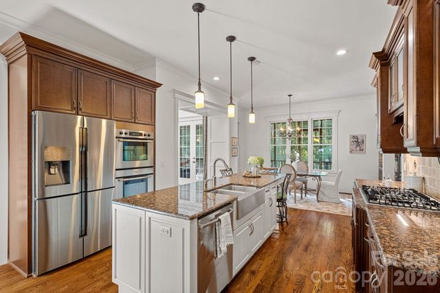 121 Willow Bend Court, Mooresville, NC 28117