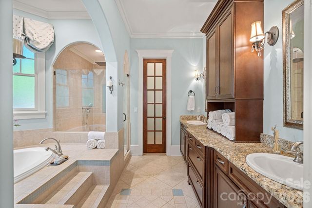 121 Willow Bend Court, Mooresville, NC 28117