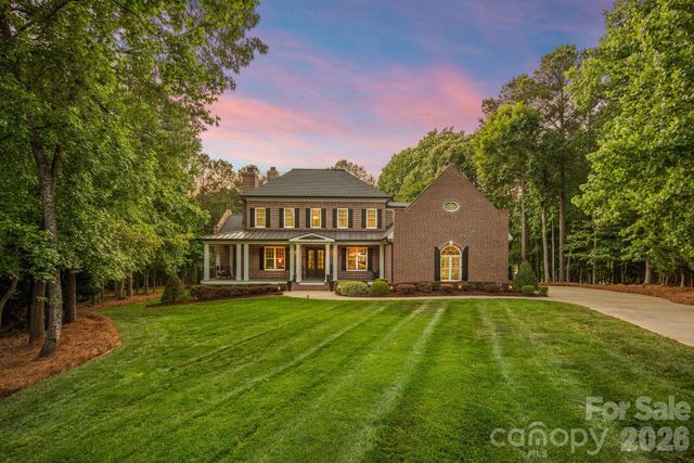 121 Willow Bend Court, Mooresville, NC 28117