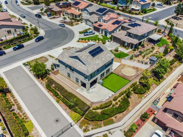36366 Calle Benavente, Winchester, CA 92596