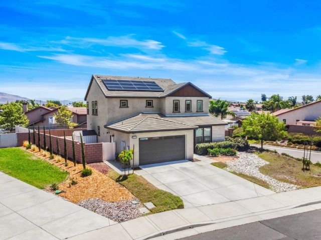 36366 Calle Benavente, Winchester, CA 92596
