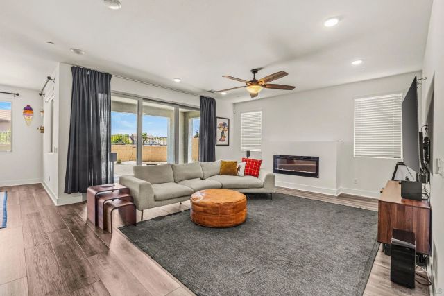 36366 Calle Benavente, Winchester, CA 92596