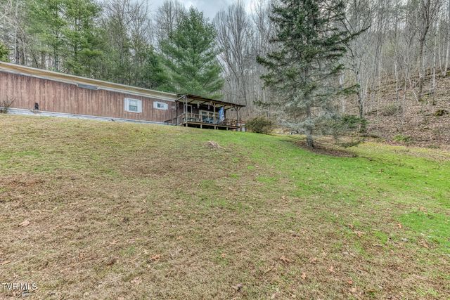902 R D Campbell Road, Butler, TN 37640