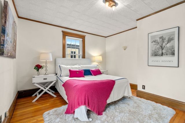 10 Dow Ave, Arlington, MA 02476