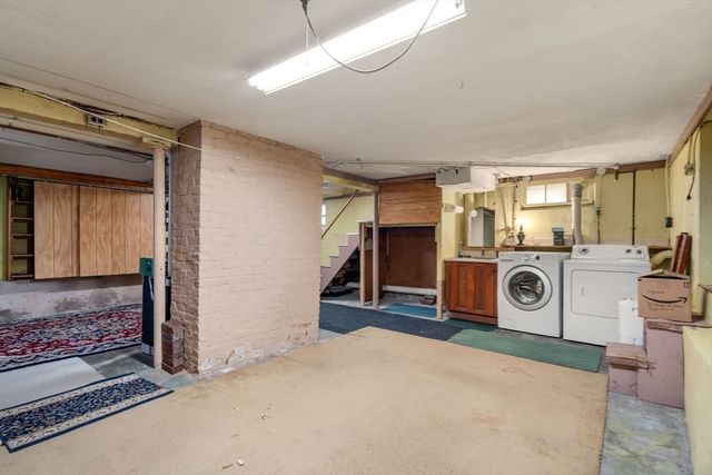 10 Dow Ave, Arlington, MA 02476