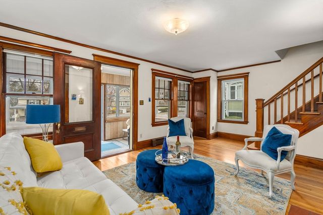 10 Dow Ave, Arlington, MA 02476