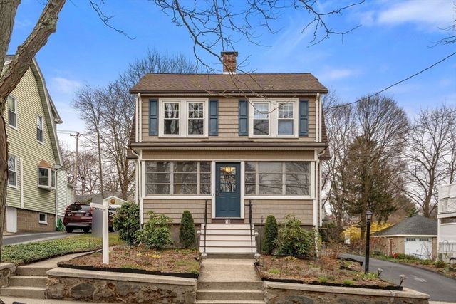 10 Dow Ave, Arlington, MA 02476