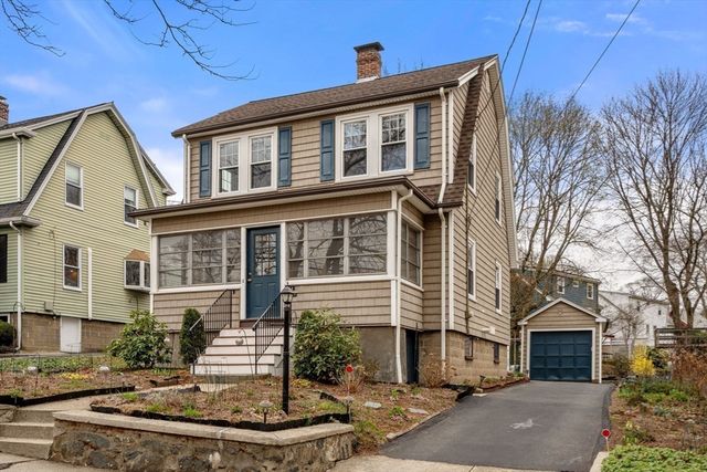 10 Dow Ave, Arlington, MA 02476