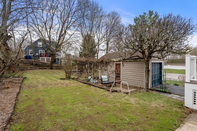 10 Dow Ave, Arlington, MA 02476