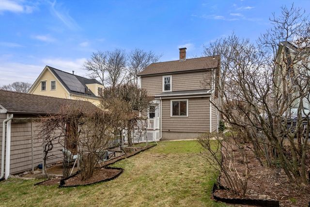 10 Dow Ave, Arlington, MA 02476