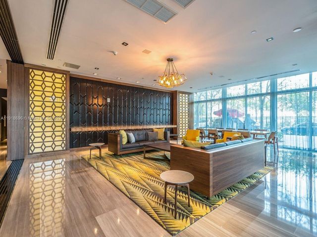 3470 E Coast Ave H0402, Miami, FL 33137