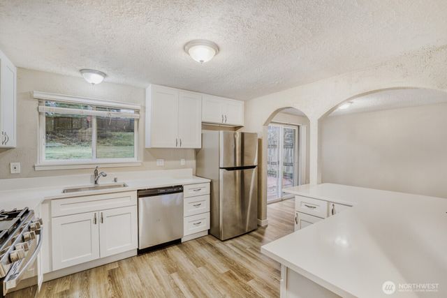 501 75th Place SW, Everett, WA 98203