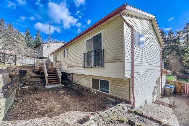 501 75th Place SW, Everett, WA 98203