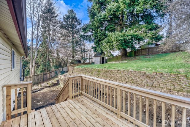 501 75th Place SW, Everett, WA 98203