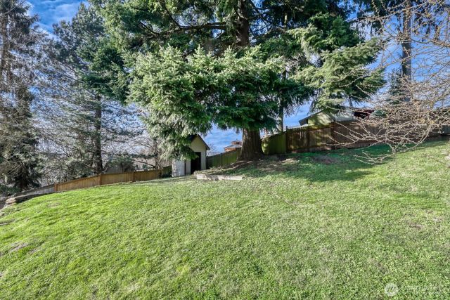 501 75th Place SW, Everett, WA 98203