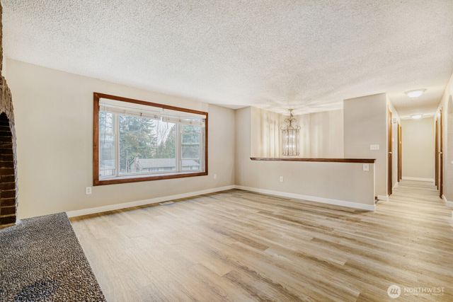 501 75th Place SW, Everett, WA 98203